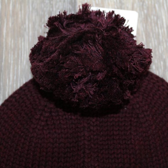 NWT UGG WOMEN'S POM KNIT HAT PORT‎ BURGUNDY - Picture 5 of 5
